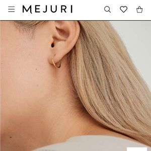 Mejuri small hoops